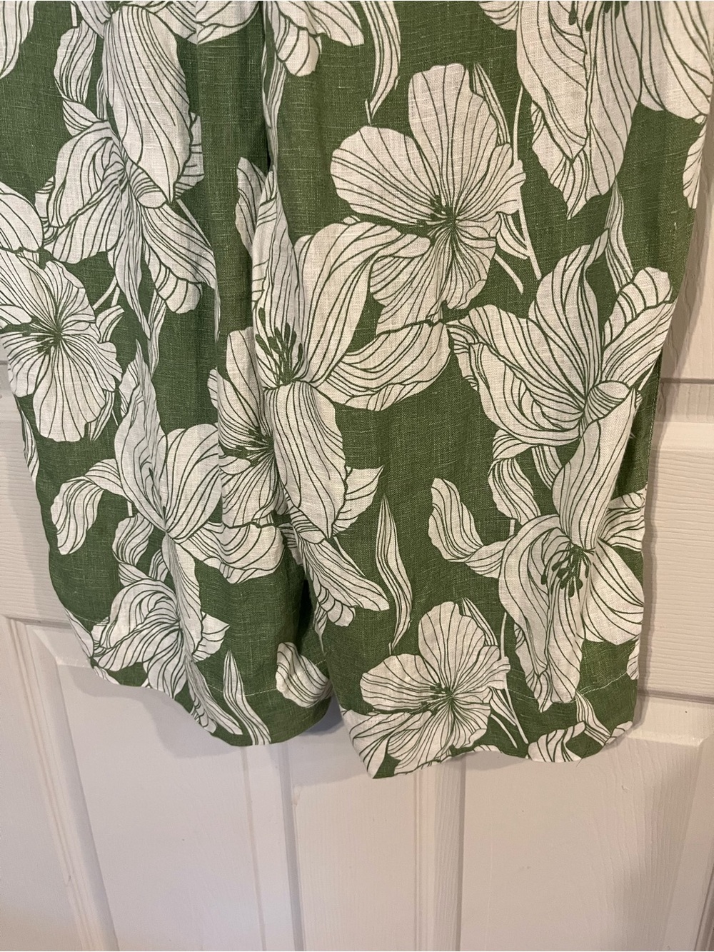 #p1 Tahari Women’s Green and White Floral Linen Pants Large - Picture 5 of 8